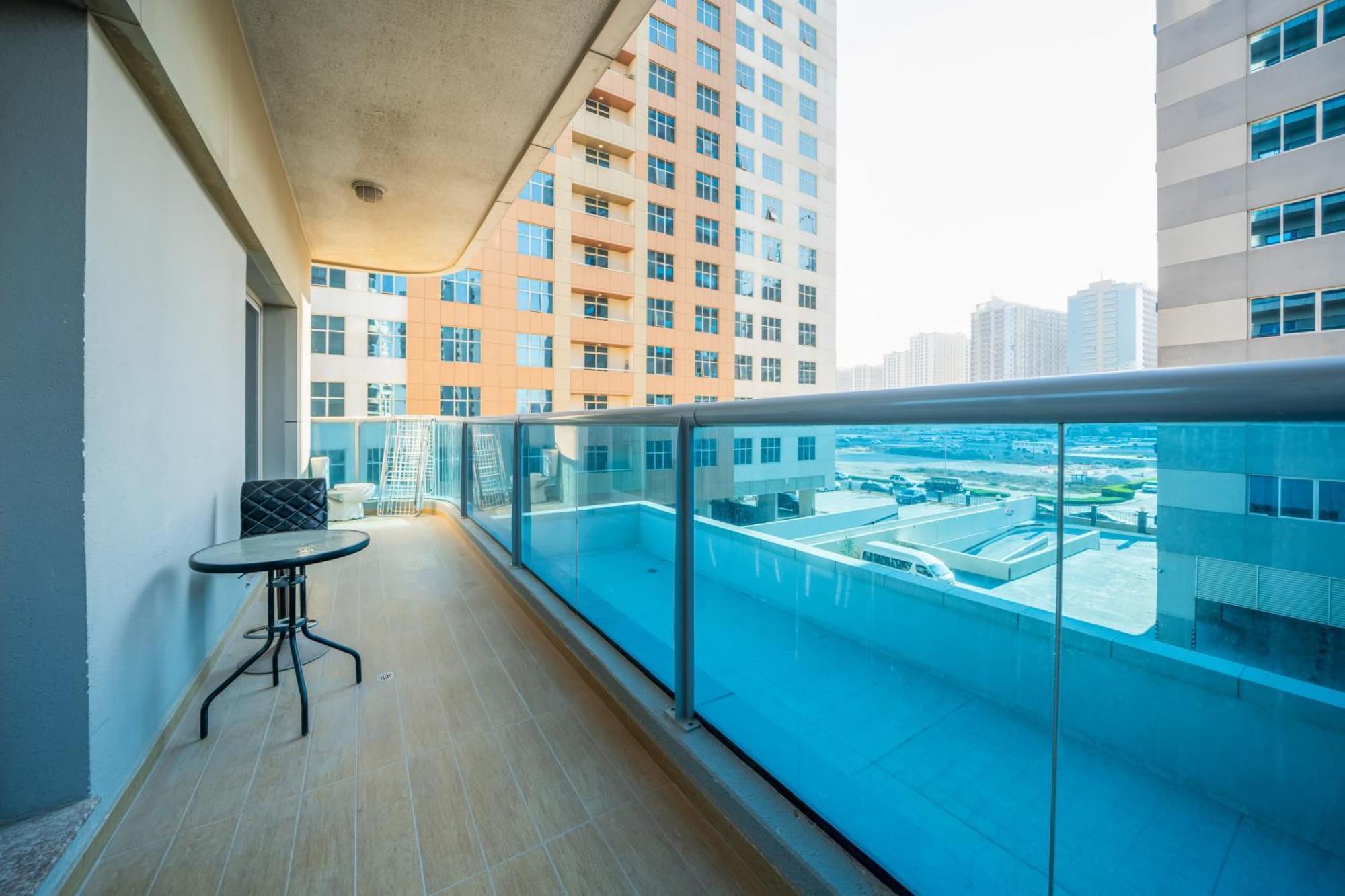 Live Spacious 3Br Apartment All En Suite & Balcony Dubai Eksteriør billede